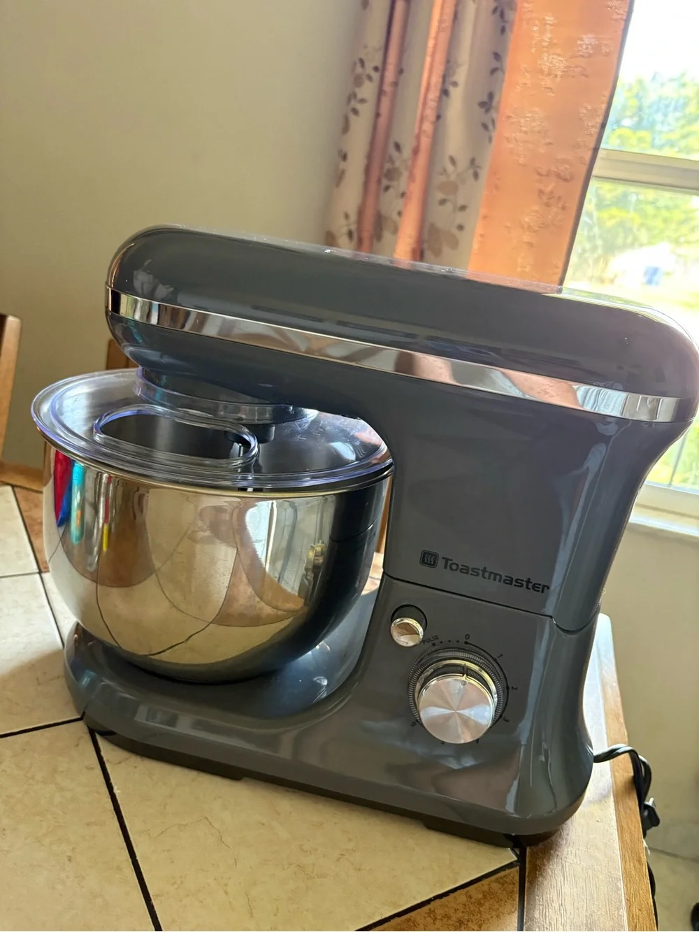 Stand mixer